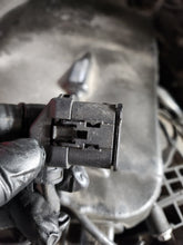 Load image into Gallery viewer, F15 3d printed ABS N57 Electrical Connector Cap Set
